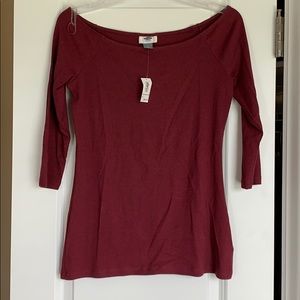 Off shoulder midlength sleeve